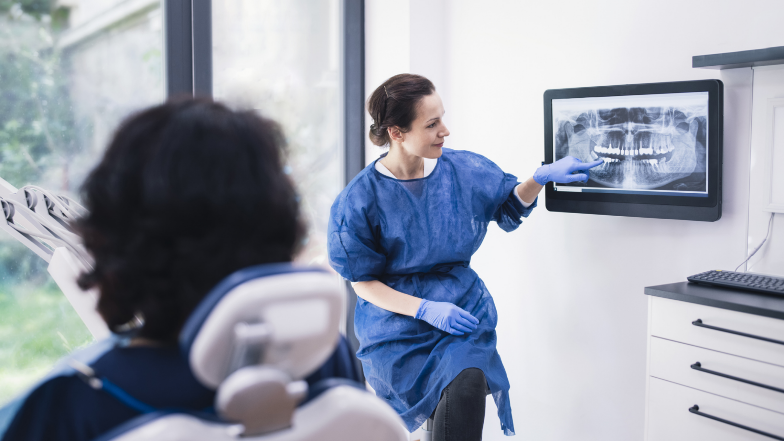 World’s longest follow-up study on single dental implants shows teeth ...