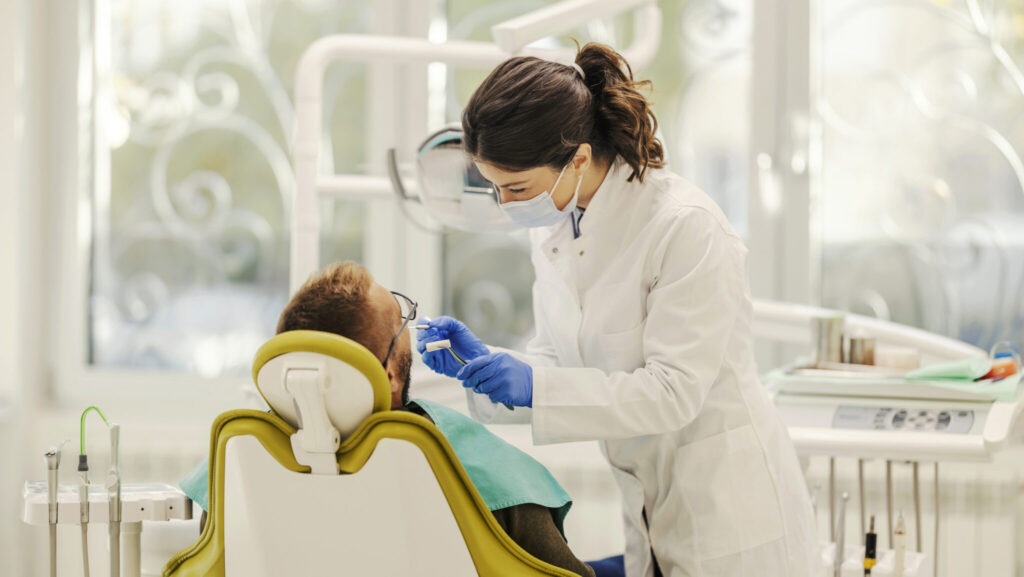 One abstract showed that people who visited a dentist at least once a year had a 39 per cent lower risk of secondary ischemic stroke. (iStock)